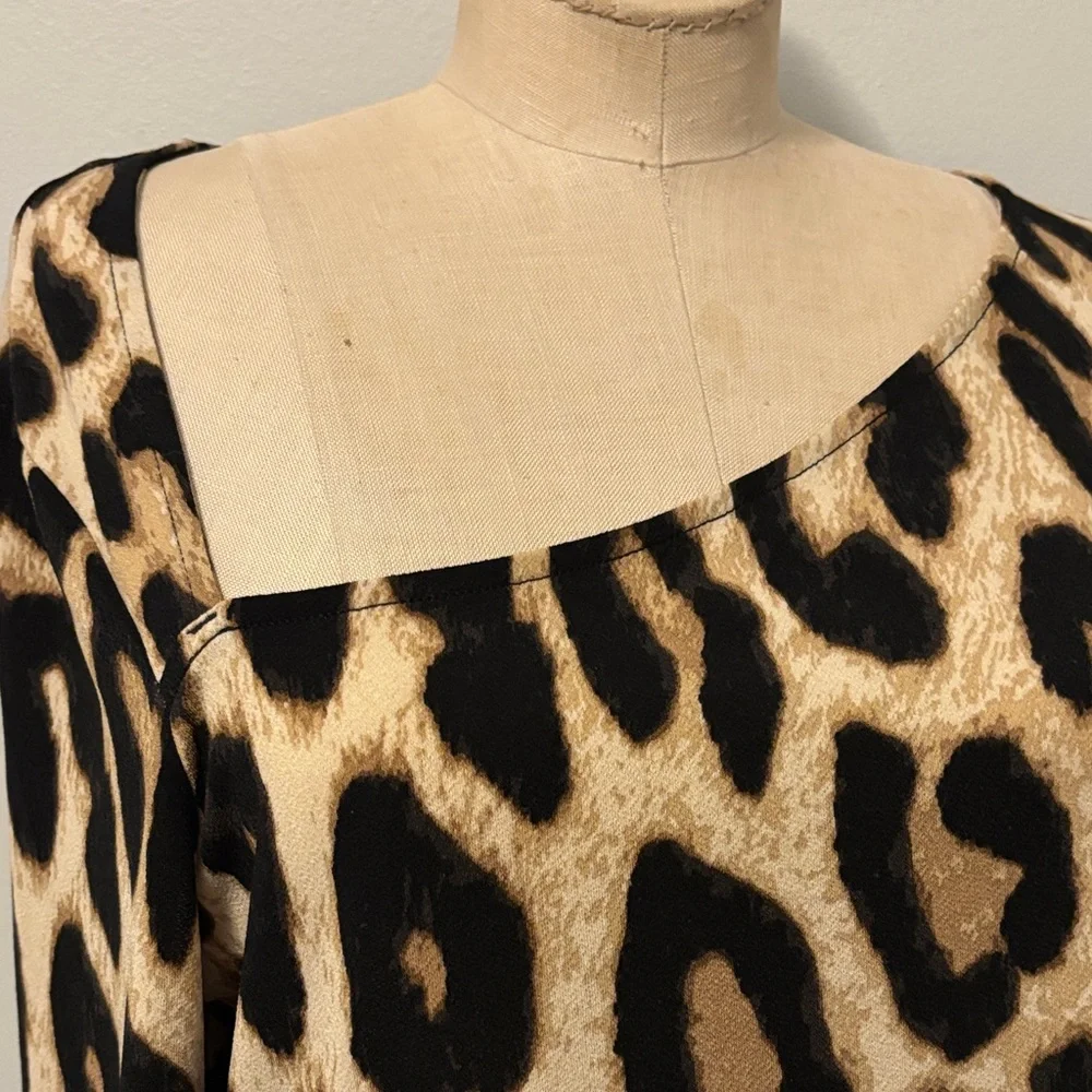 H&M Leopard Print Tunic Top - Black and Brown - Picture 5 of 5